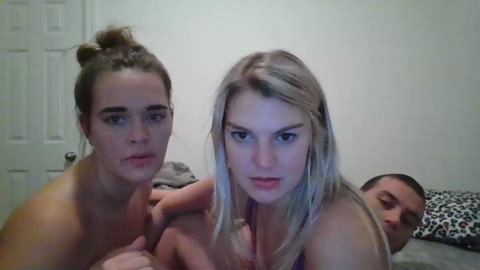 thruppple  02-12-2022 sexy Couples