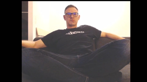 watchmecum78  02-12-2022 video striptease