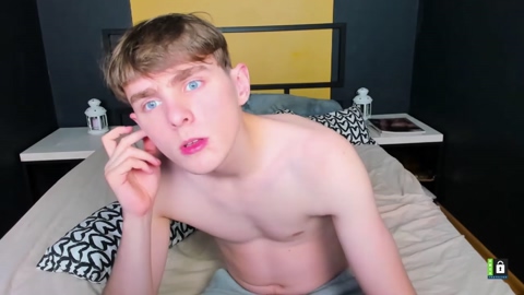 jordan_ocean  03-12-2022 video kiss