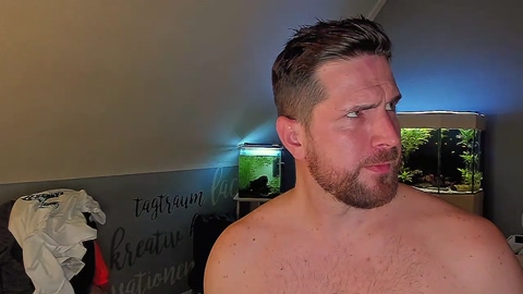 ronhill13  03-12-2022 Recorded Video jerking