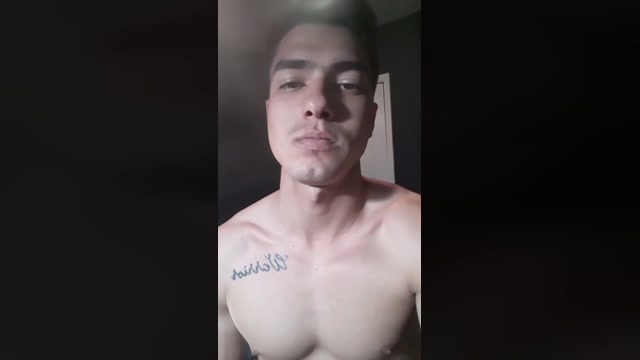 Pablo_Locket  04-12-2022 Recorded Video legs