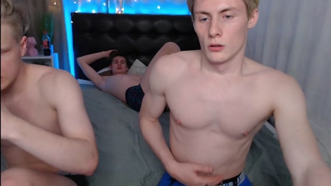 okwohka  04-12-2022 video jerkoff