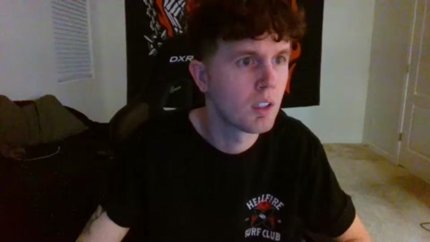 yourtrophyboy  06-12-2022 video Topless