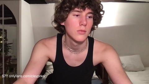 clay_parker  08-12-2022 video suckcock