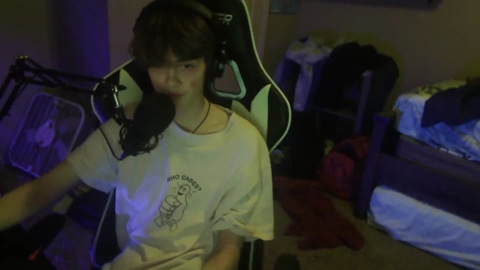 2kblip  10-12-2022 video sexymale