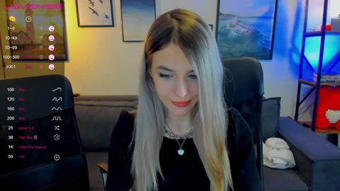 mia_levie 11-12-2022 bigboobs 