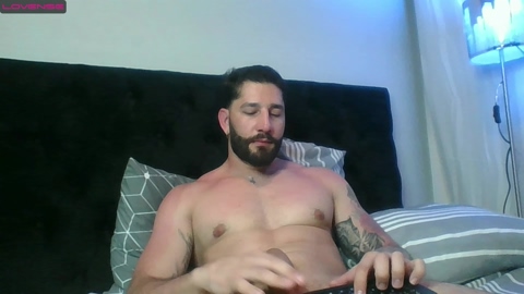Johnklleyn  12-12-2022 Recorded Video fingers