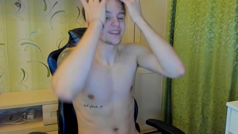 ike_man  12-12-2022 video suckshow