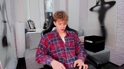 joe_nik  12-12-2022 video toy