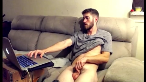 18aboveavgjoe  13-12-2022 video harddick