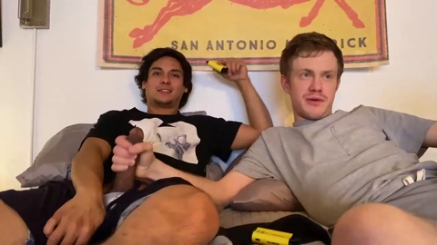 lawless777  13-12-2022 video Show