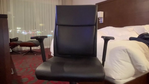 matthornyfamilyguy  14-12-2022 video Pretty