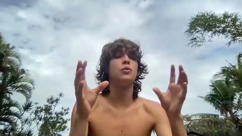 jungleliving333  15-12-2022 video fuckass