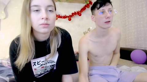 williamandmia 16-12-2022 spank 