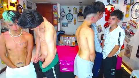 sextwinksx  17-12-2022 video spank