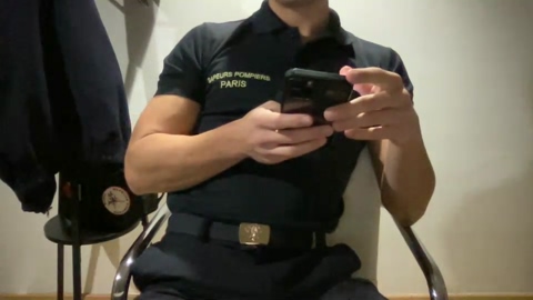 Bambino8374  17-12-2022 Recorded Video fingers