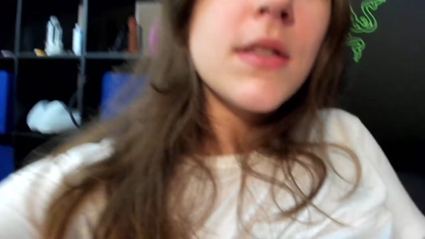 alexa_dream  17-12-2022 Pretty Females