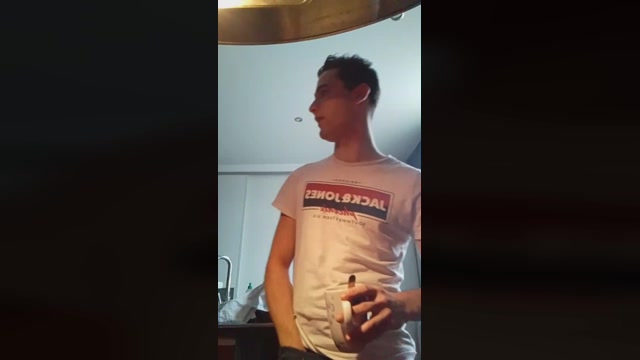 beaugosss3  18-12-2022 Recorded Video yummy