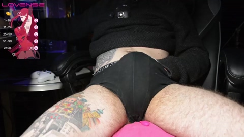 tripstocum  17-12-2022 video bigdick