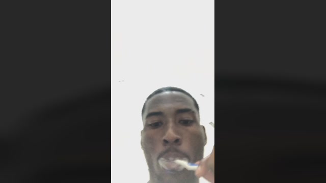 pedrohen102  18-12-2022 Recorded Video kiss