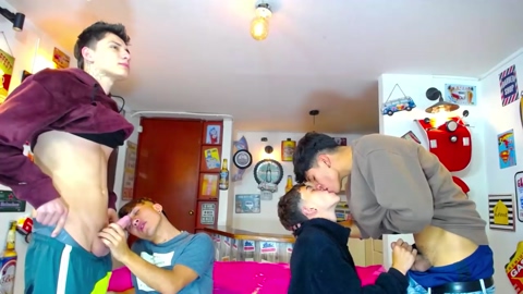 sextwinksx  19-12-2022 video kiss