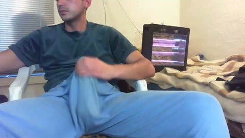 hugeguy  19-12-2022 video bigballs