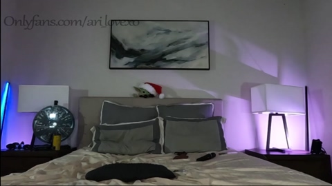 ari_lovexo 20-12-2022 toy 