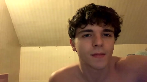 tommythegunnthe1  20-12-2022 video legs