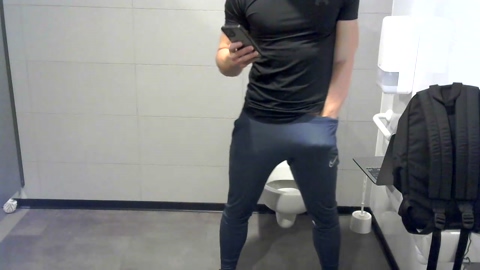 Bambino8374  22-12-2022 Recorded Video fuckass