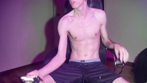 trone41  22-12-2022 video handsome