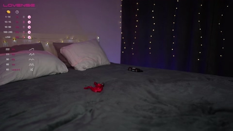 eroticsaga  22-12-2022 naked Couples
