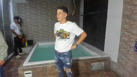 fuckboys_hot  24-12-2022 video kiss