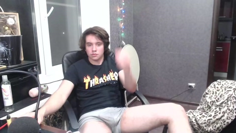 aplengoldik  24-12-2022 video suckcock