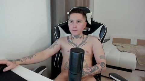 iamhoneybadger  24-12-2022 video horny