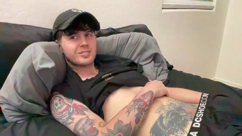 yourtrophyboy  24-12-2022 video fuckass