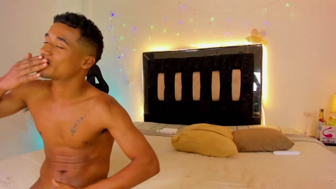 adonistwink  26-12-2022 video hard