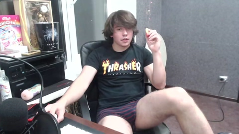 aplengoldik  25-12-2022 video ass