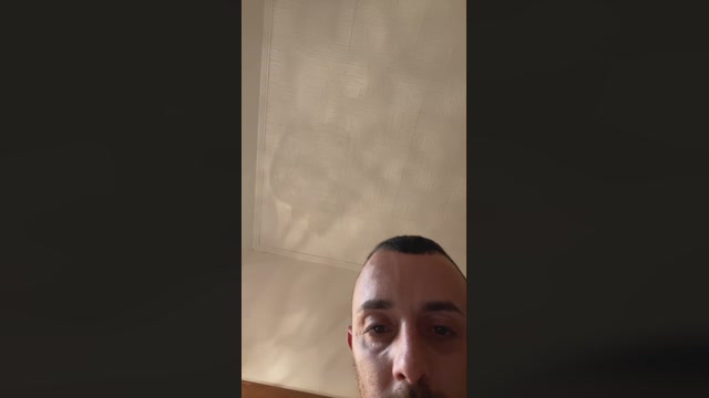 mirko430  26-12-2022 Recorded Video kissing