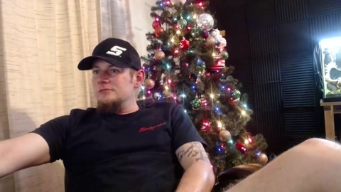 alphanuts101  27-12-2022 video kissing