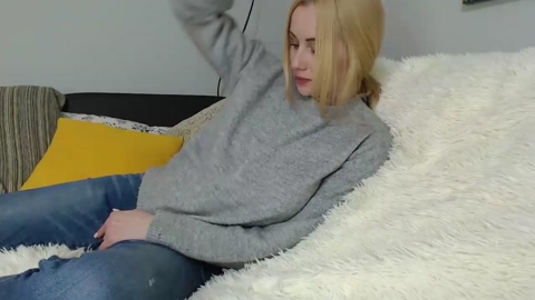 cuteemouse 29-12-2022 sucktits 
