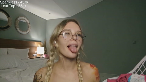 why_not_babyy 30-12-2022 suckcock 
