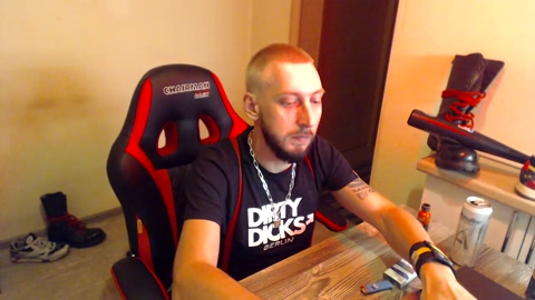 StasPig  31-12-2022 Recorded Video bj-dildo