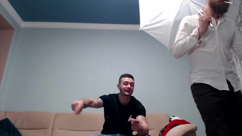 tralalabala  31-12-2022 video kissing