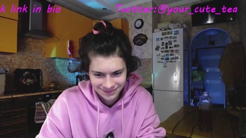 your_cute_friend  31-12-2022 video orgasm