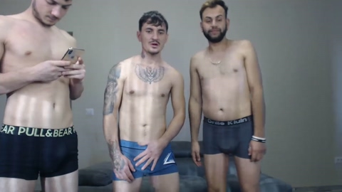 behappywithus  02-01-2023 video Pretty