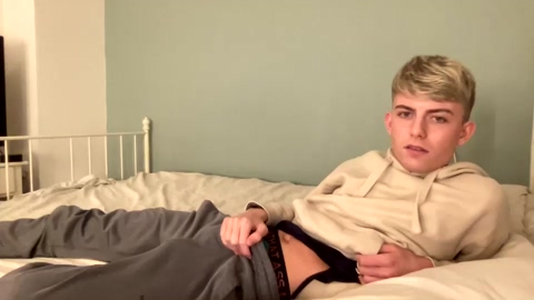 koen4444  01-01-2023 video suckshow