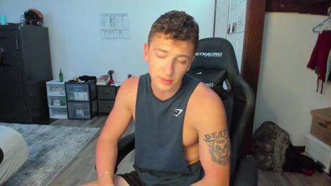 cowsgomoo101  03-01-2023 video fingers