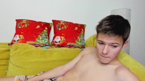 timytwinkboy  04-01-2023 video striptease