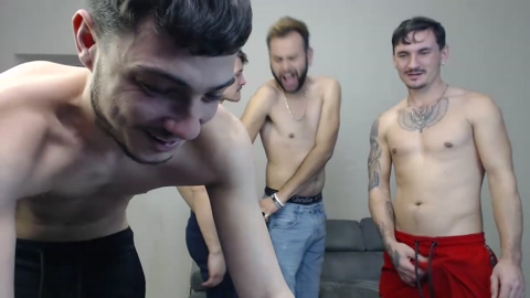 brityboyss1  05-01-2023 video kiss