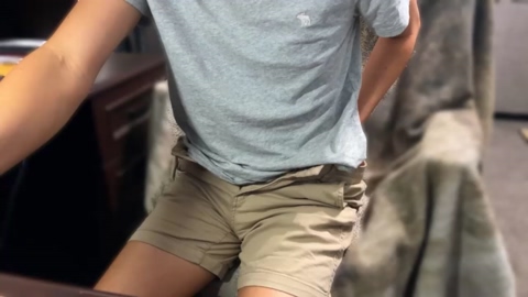 tinydickforreal  04-01-2023 video suckshow